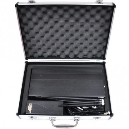 Глушилка GSM, Wi-Fi, 3G, 4G сигналов "Black Hunter 800" Глушилка GSM, Wi-Fi, 3G, 4G сигналов "Black Hunter 800"