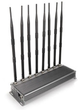 Сверхмощный мультичастотный подавитель «BlackHunter 200-8х42» Сверхмощный мультичастотный подавитель «BlackHunter 200-8х42»